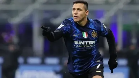 贝林厄姆崭露头角，罗伊斯盛赞其勇敢拼搏